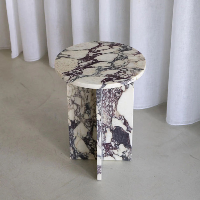 Seleneria Marble Side Table Accessories