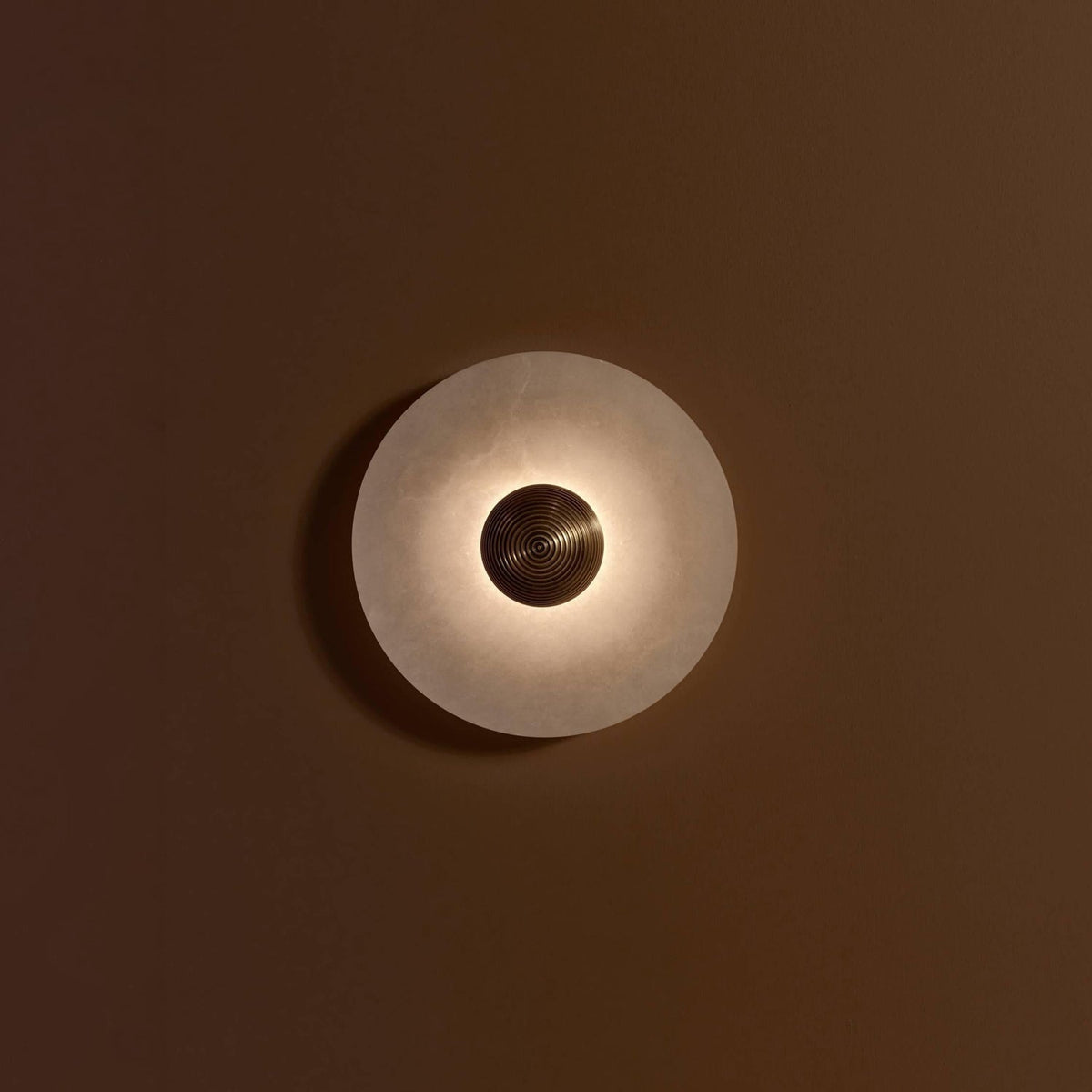 Apollo Round Alabaster Wall Lamp