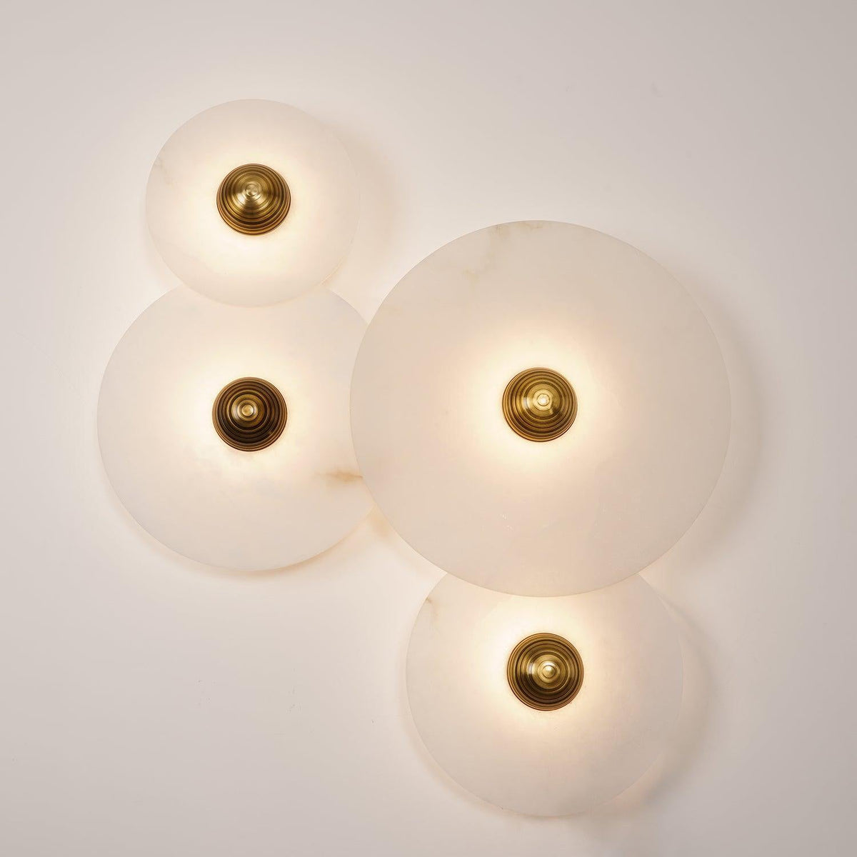Apollo Round Alabaster Wall Lamp
