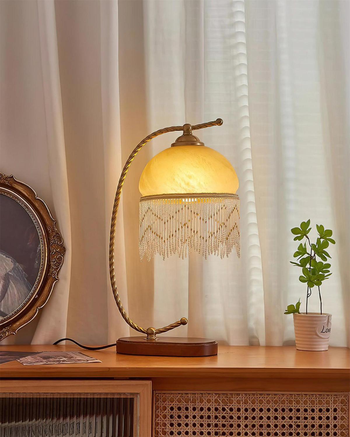 Noriise Table Lamp