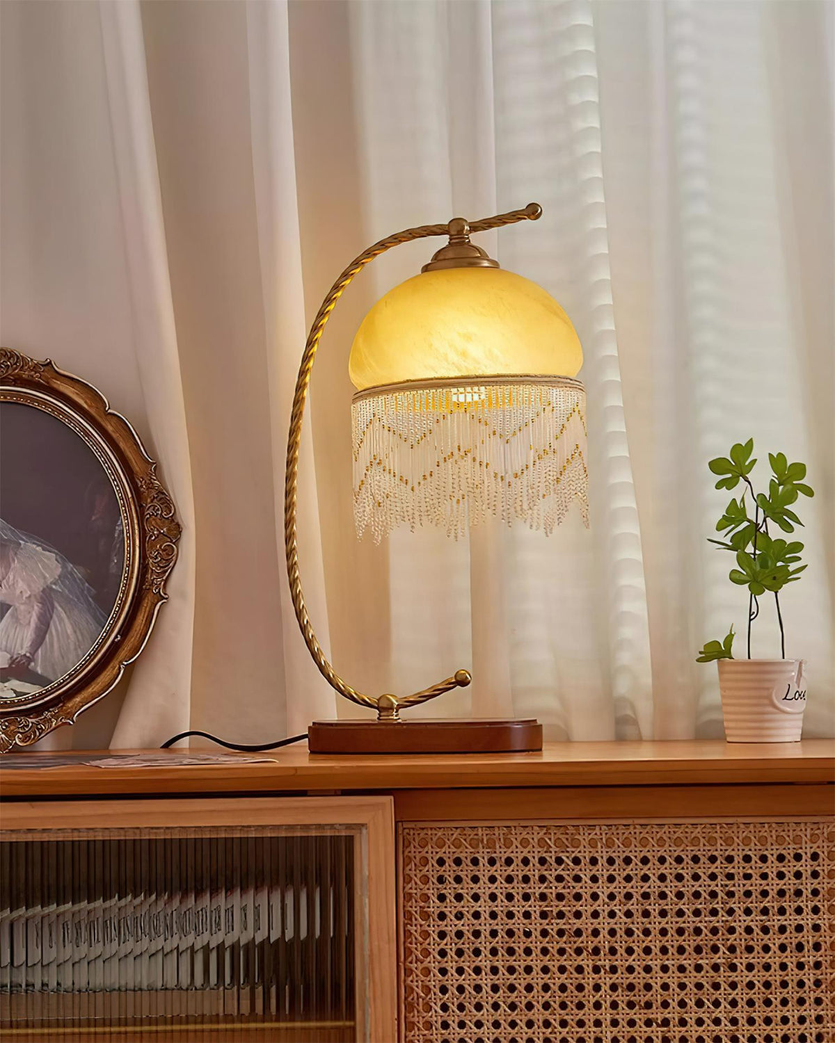 Noriise Table Lamp