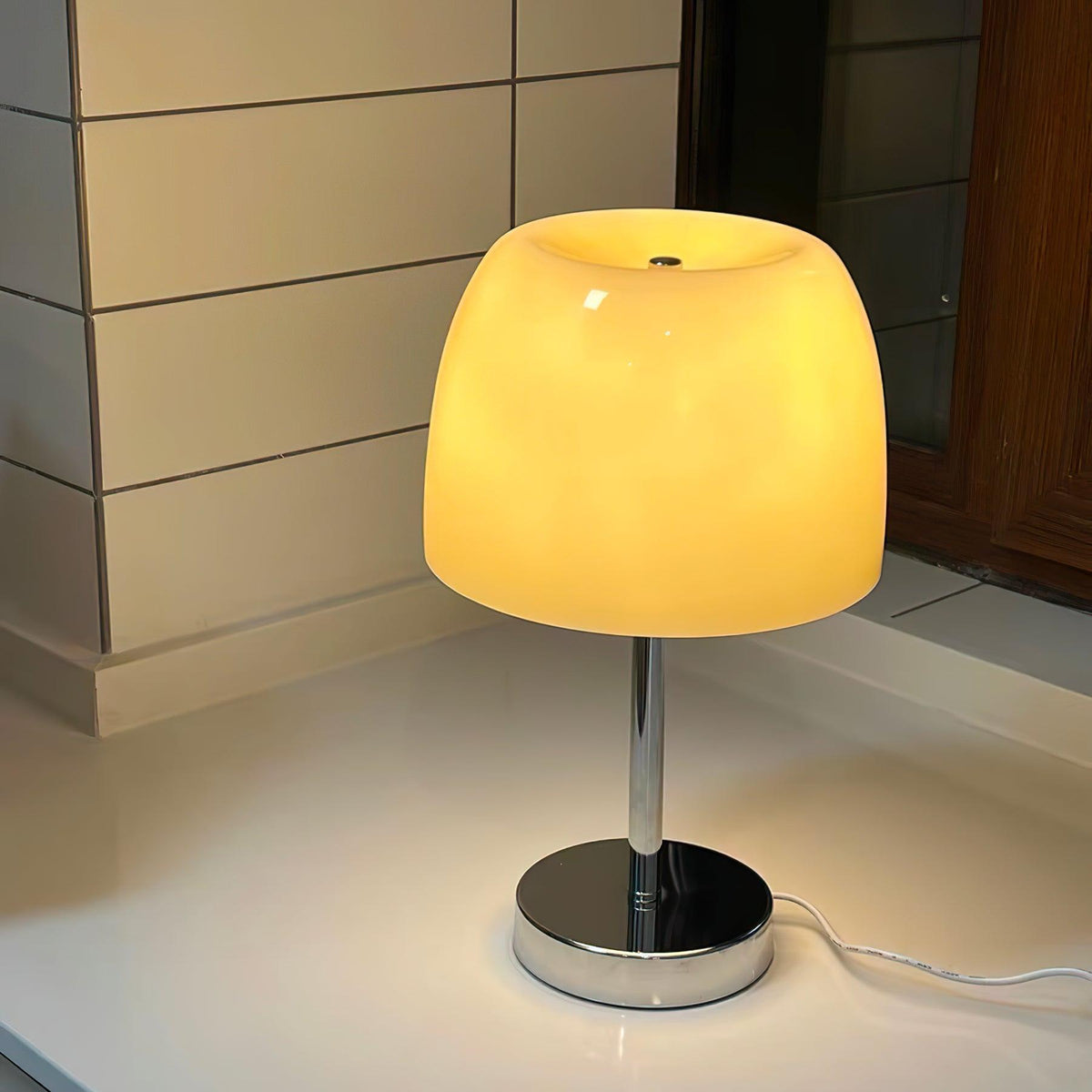 Mirinira Table Lamp
