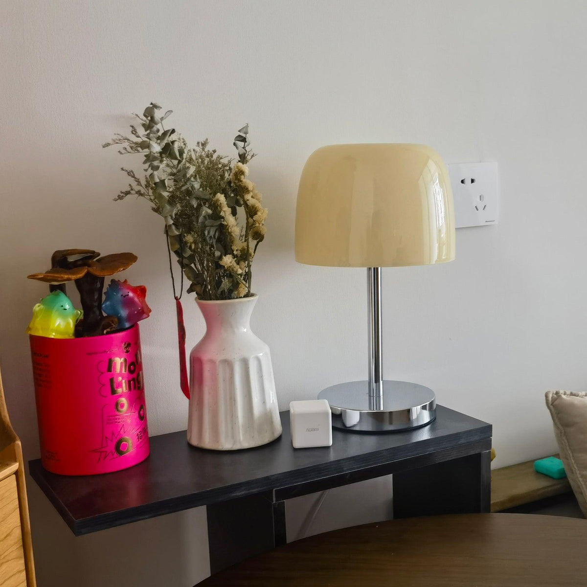 Mirinira Table Lamp