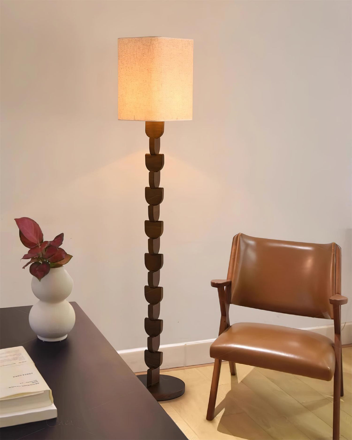 Rinoreria Wood Floor Lamp