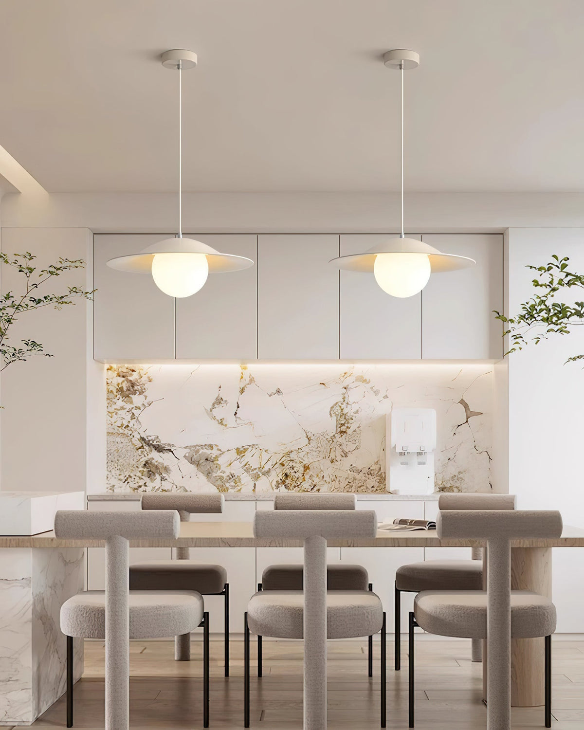 Opilo Pendant Light