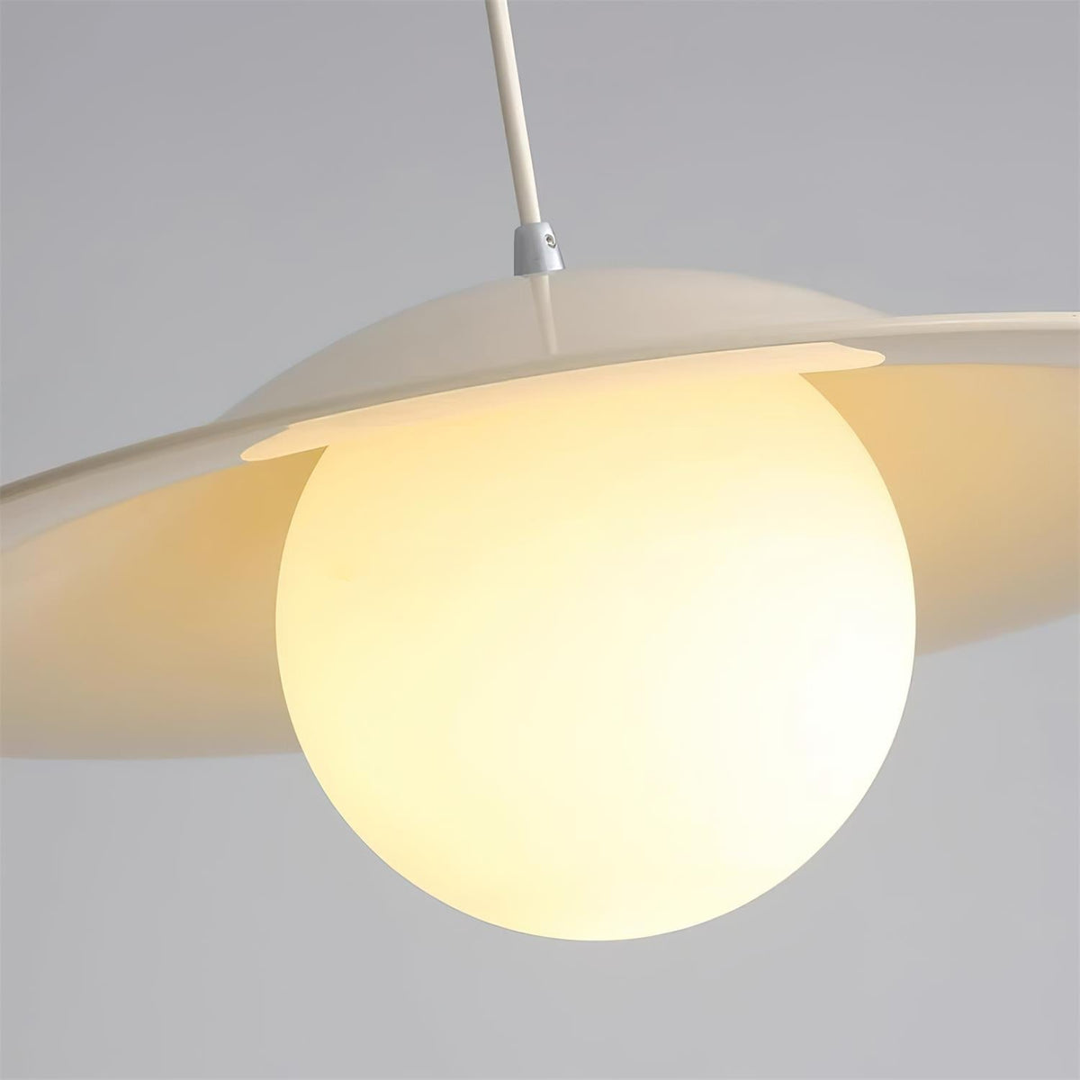 Opilo Pendant Light
