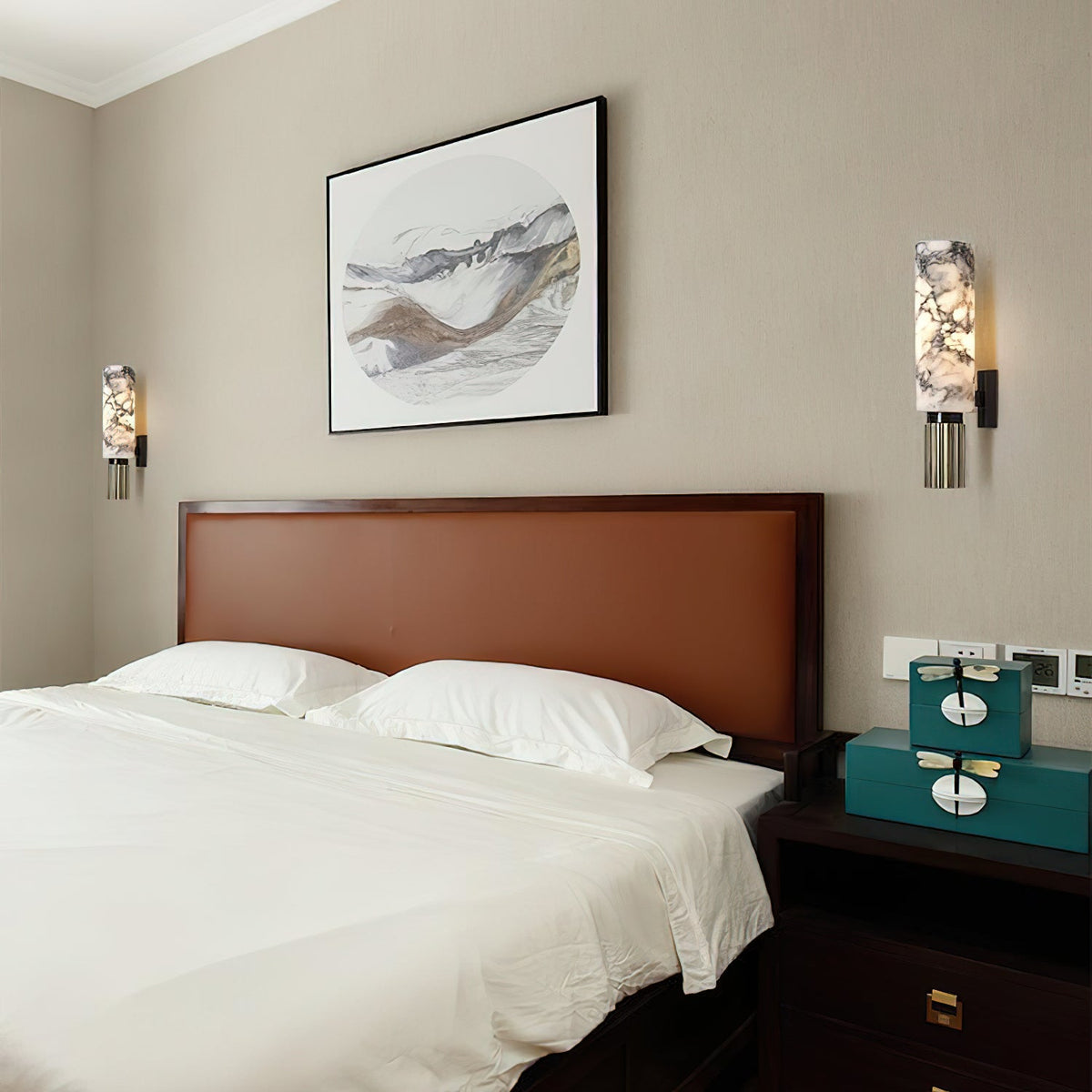 Viraiveria Wall Lamp