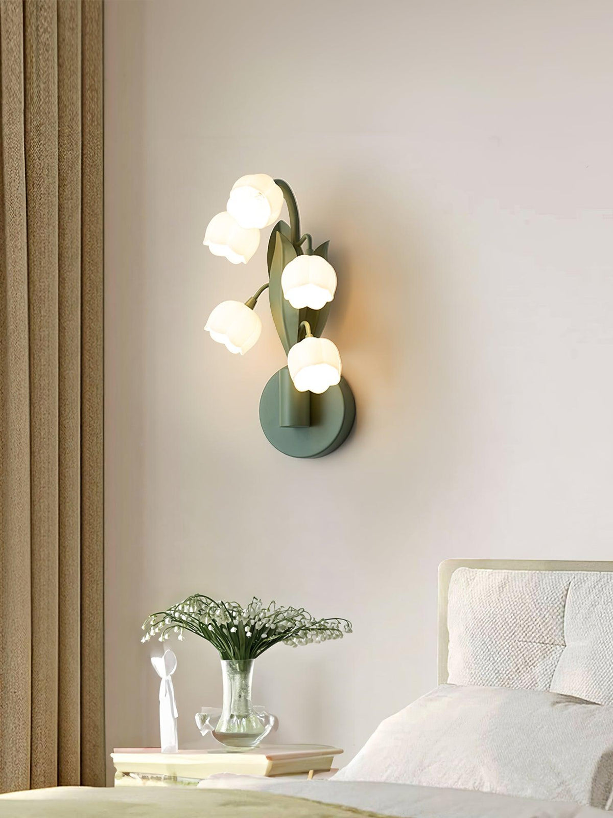 Viraaise Wall Lamp