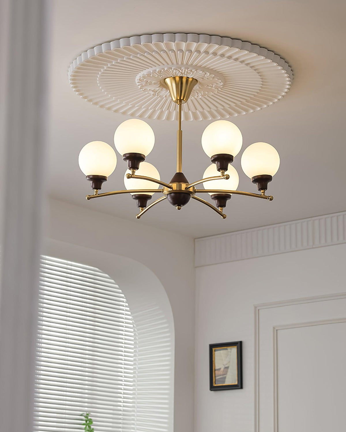 Calivora Chandelier