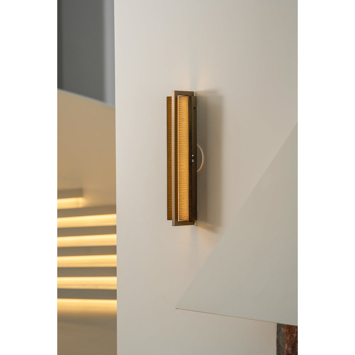 Varlienne Wall Lamp