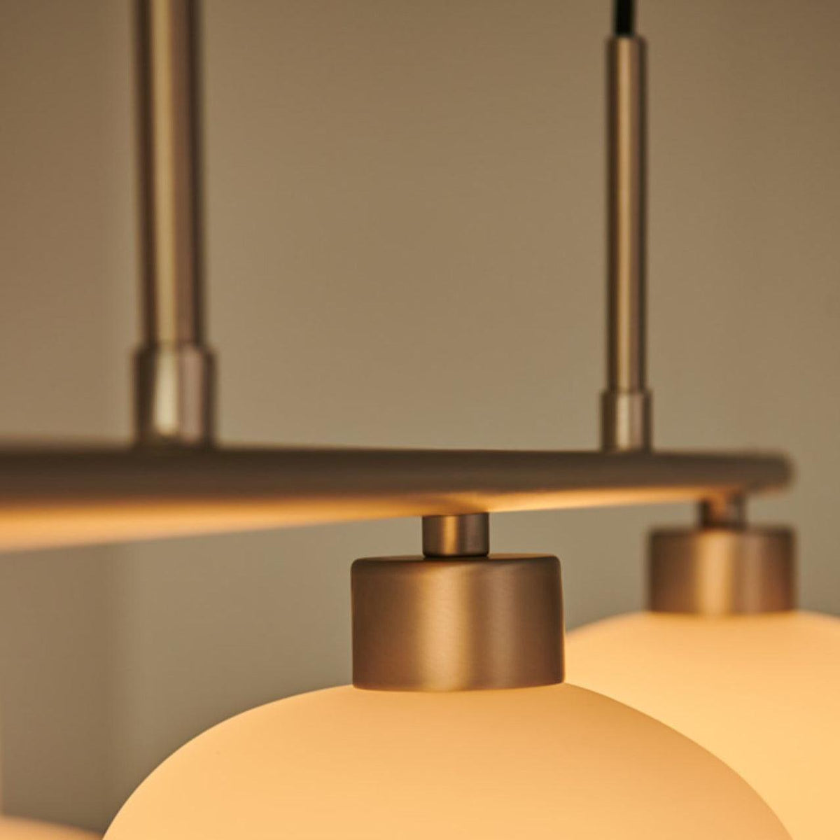 Girisud Cream Cluster Pendant Light 3 Heads
