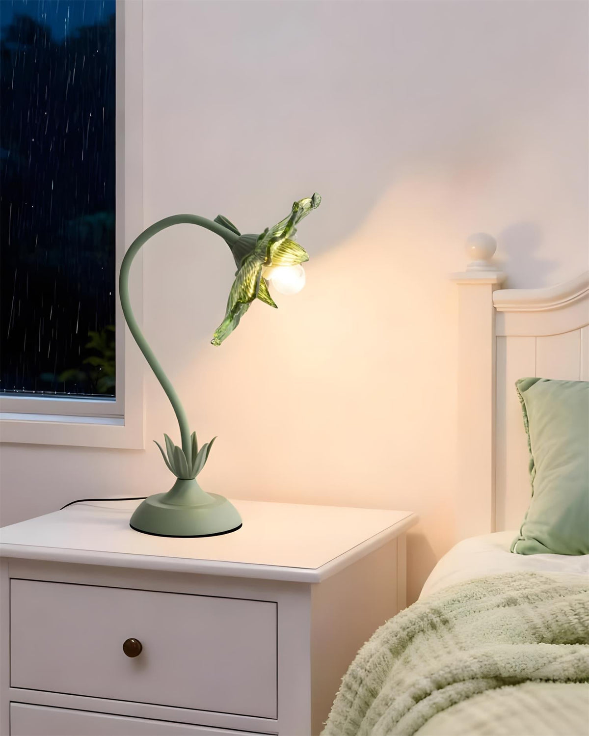 Velinella Table Lamp