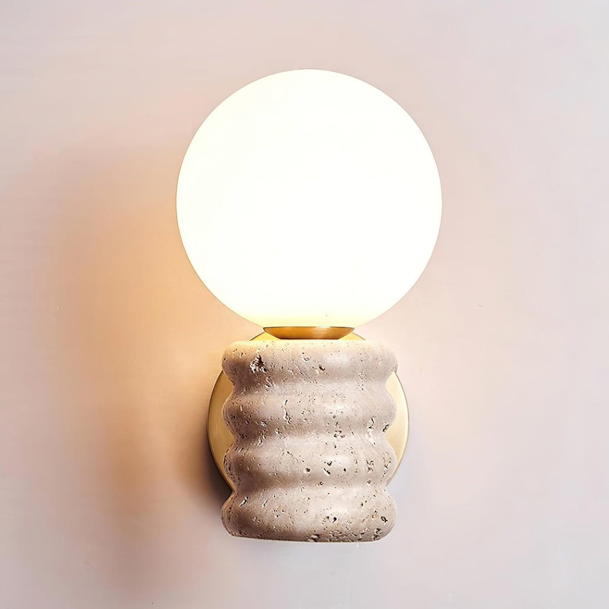 Elaenaine Wall Lamp