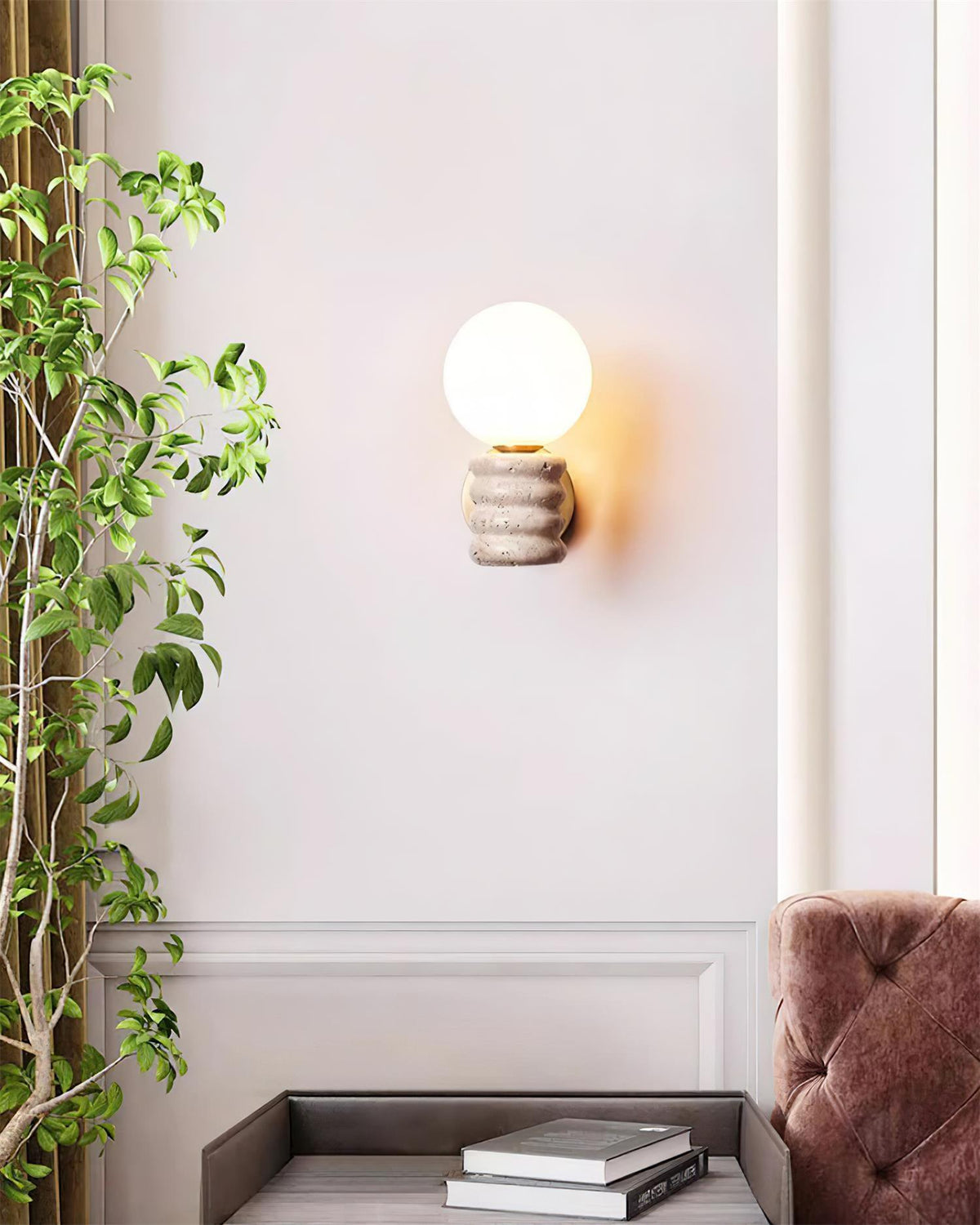 Elaenaine Wall Lamp