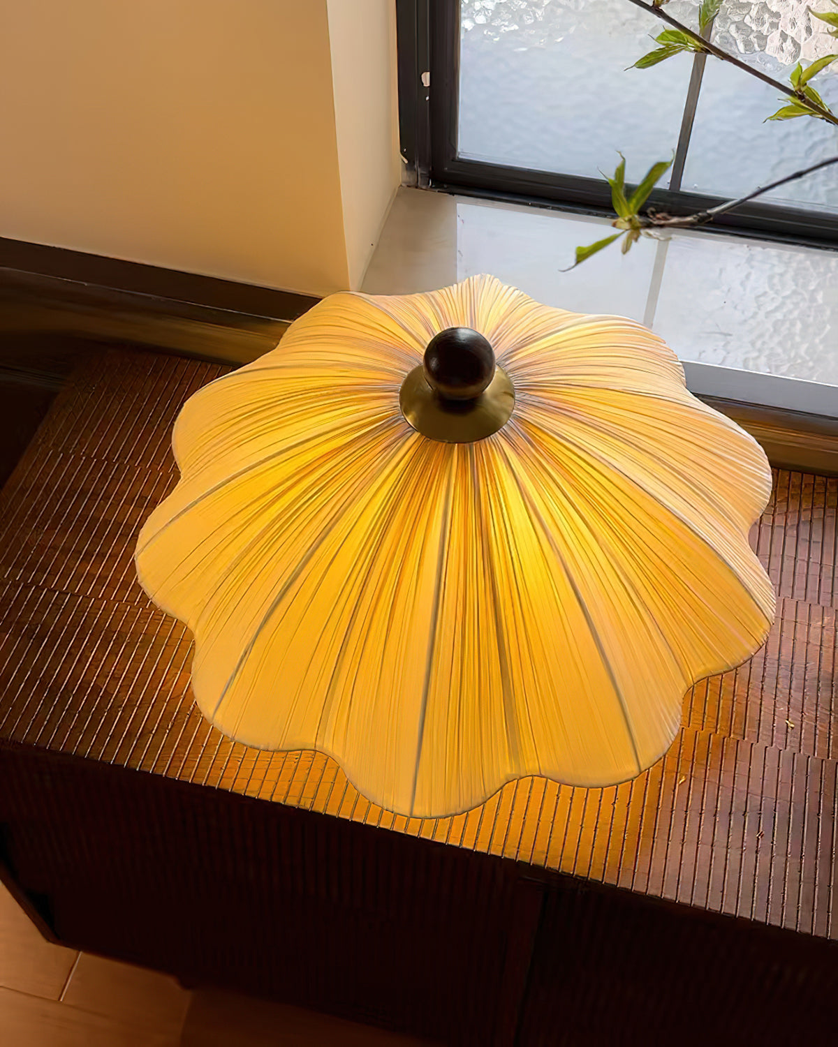 Aveniseria Ceiling Lamp