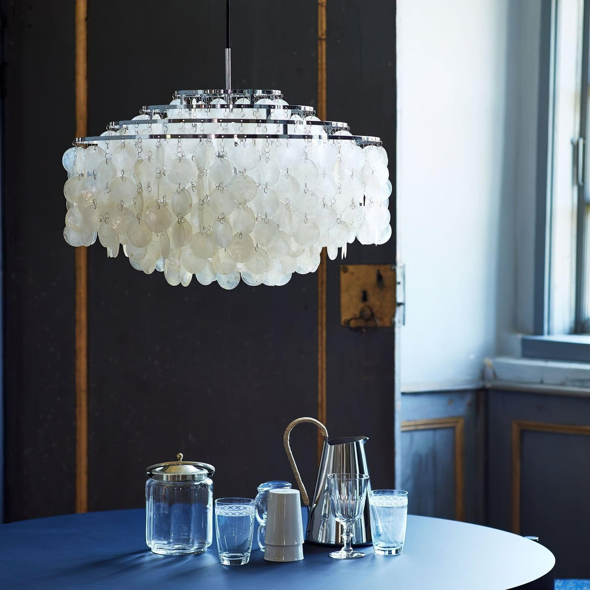 Avenenian Chandelier