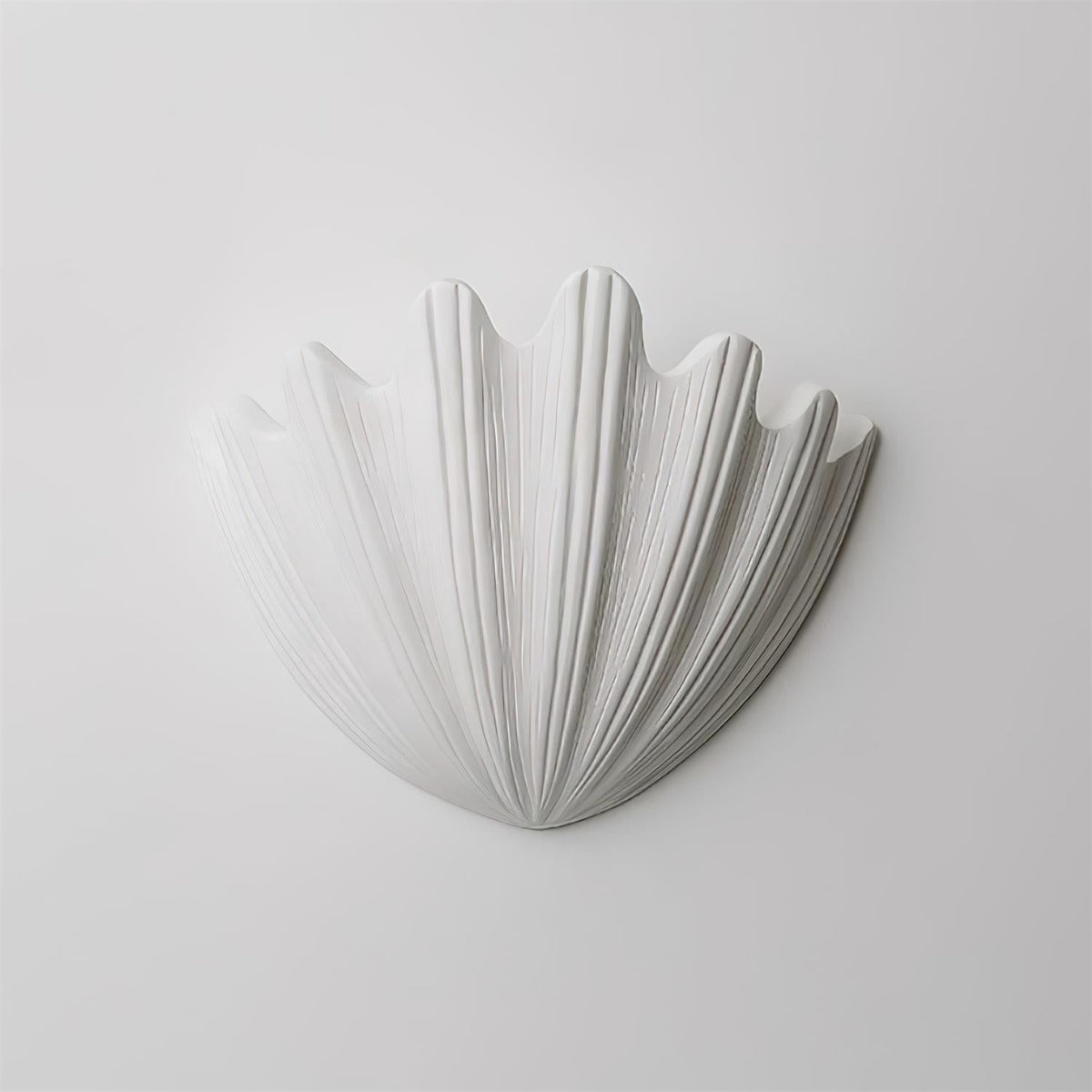 Veloraine Wall Lamp