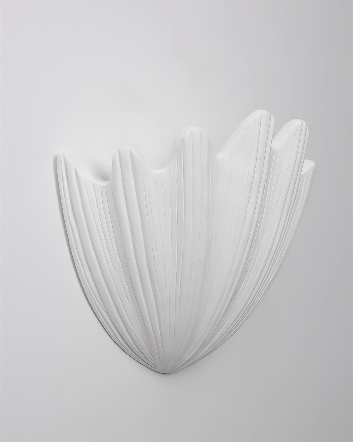Veloraine Wall Lamp