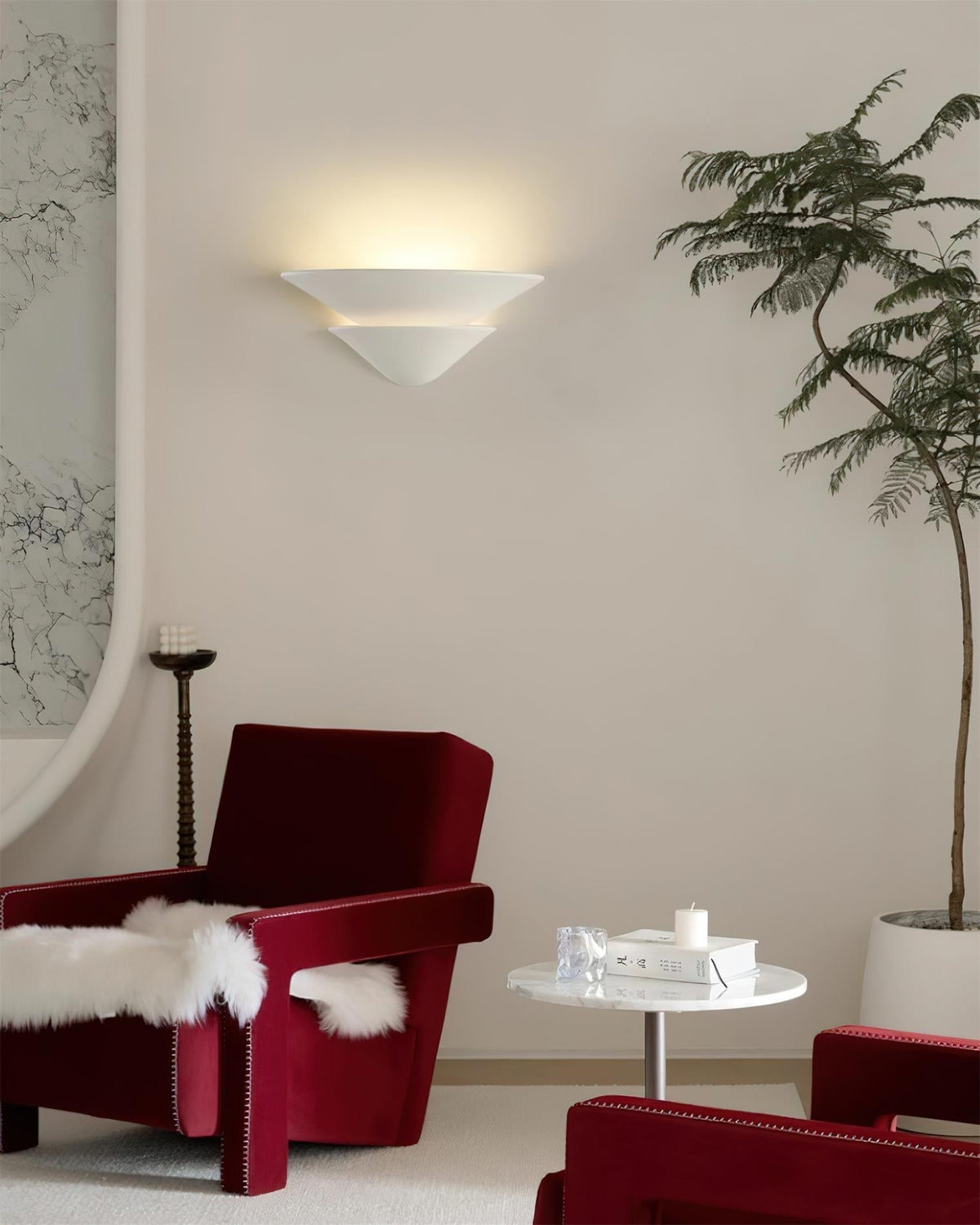 Veloraine Wall Lamp