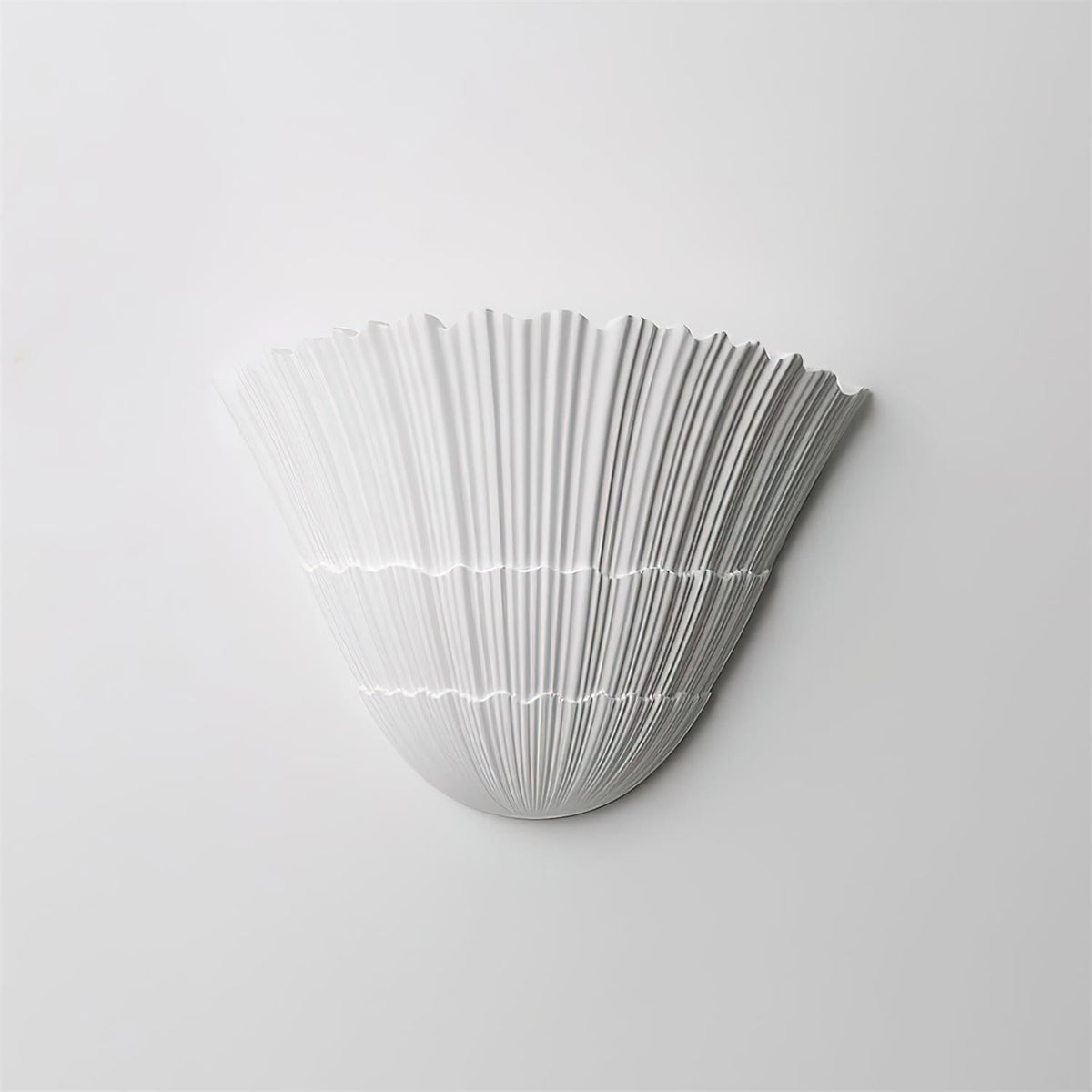 Veloraine Wall Lamp