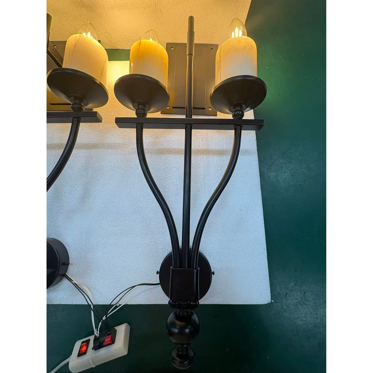 Elairelia Wall Sconce