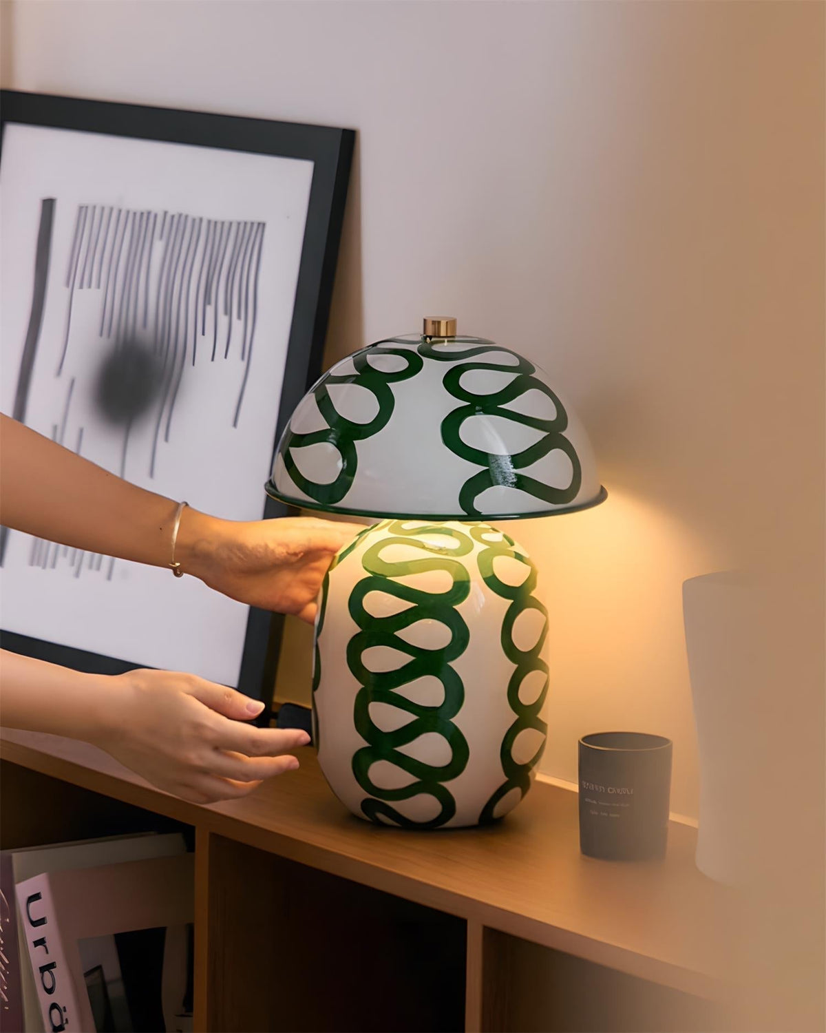 Elaivelia Table Lamp