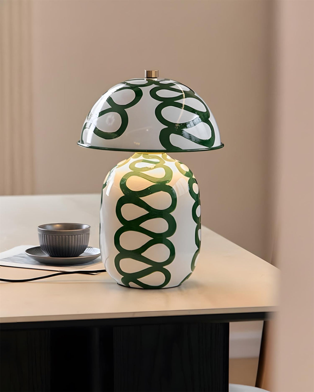 Elaivelia Table Lamp