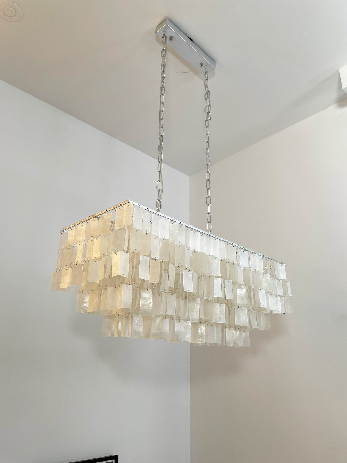 Coraise Luxury Shell Pendant Light