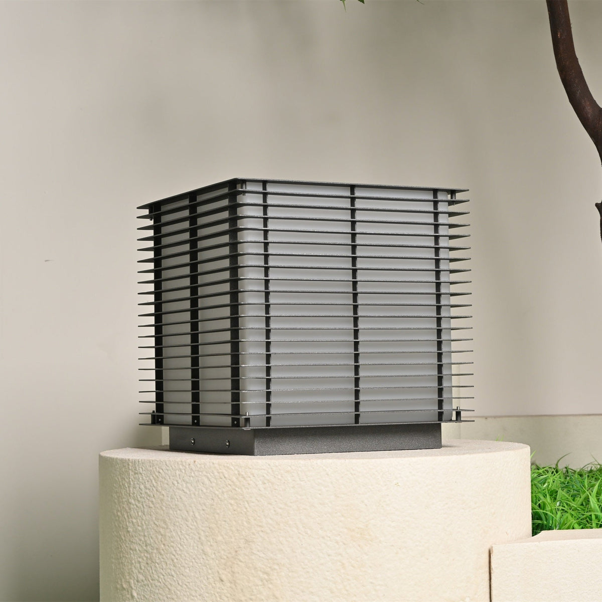 Cubra Grid Post Outdoor Light