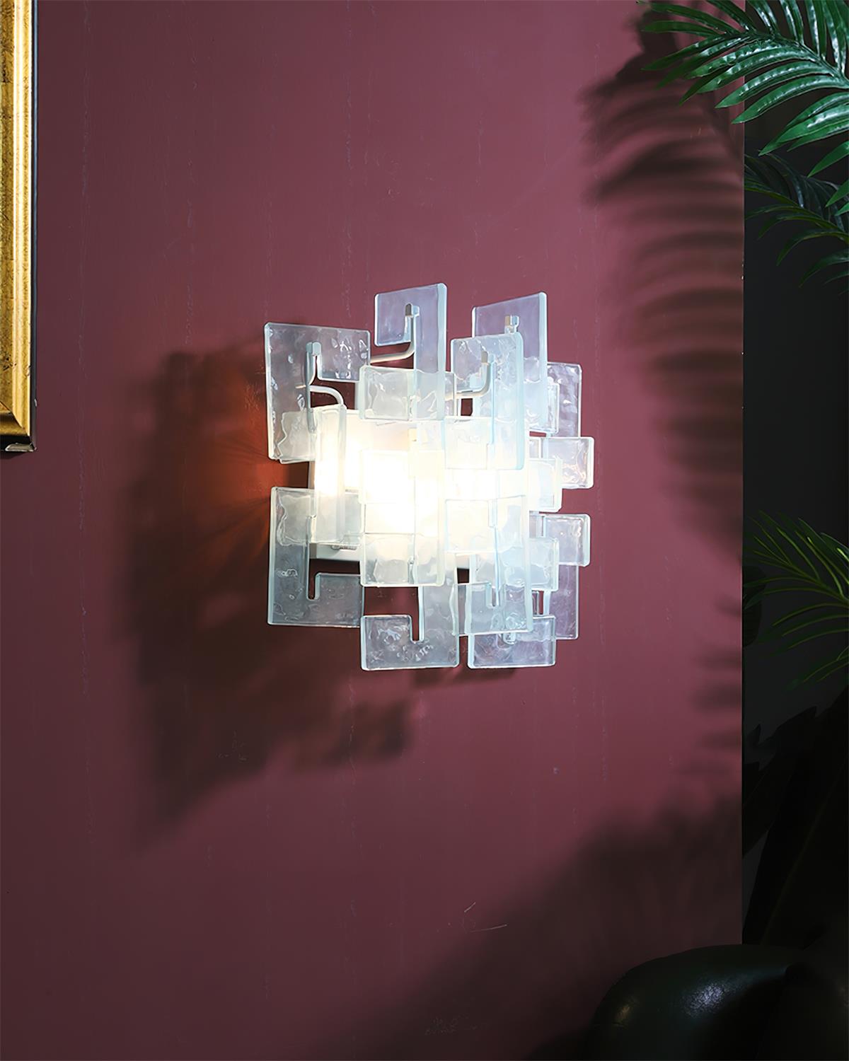 Elaaelia Wall Lamp