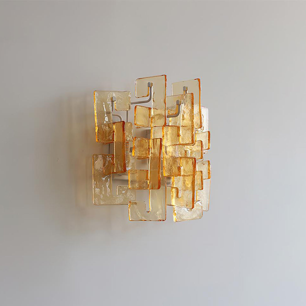 Elaaelia Wall Lamp