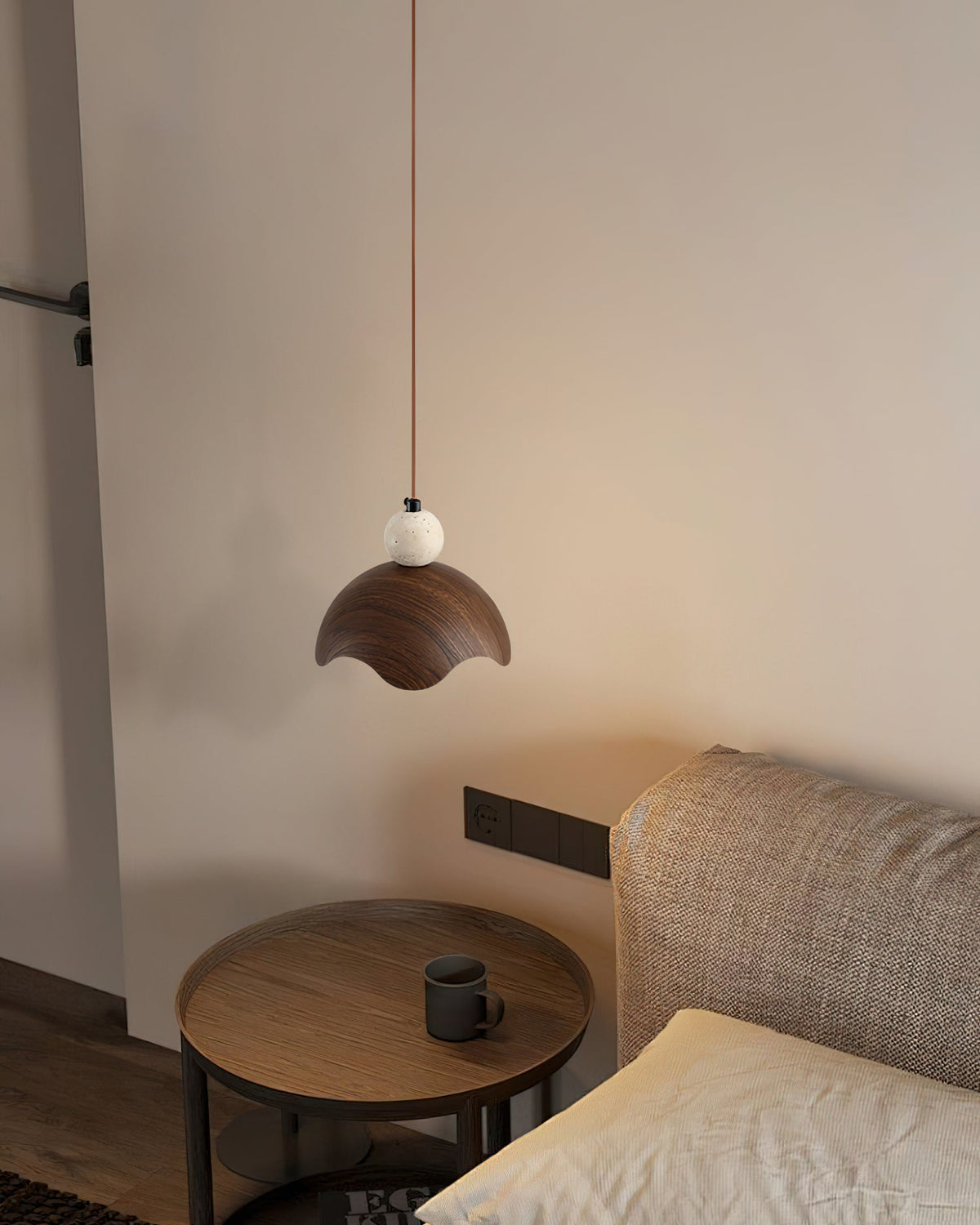 Lumorira Pendant Light