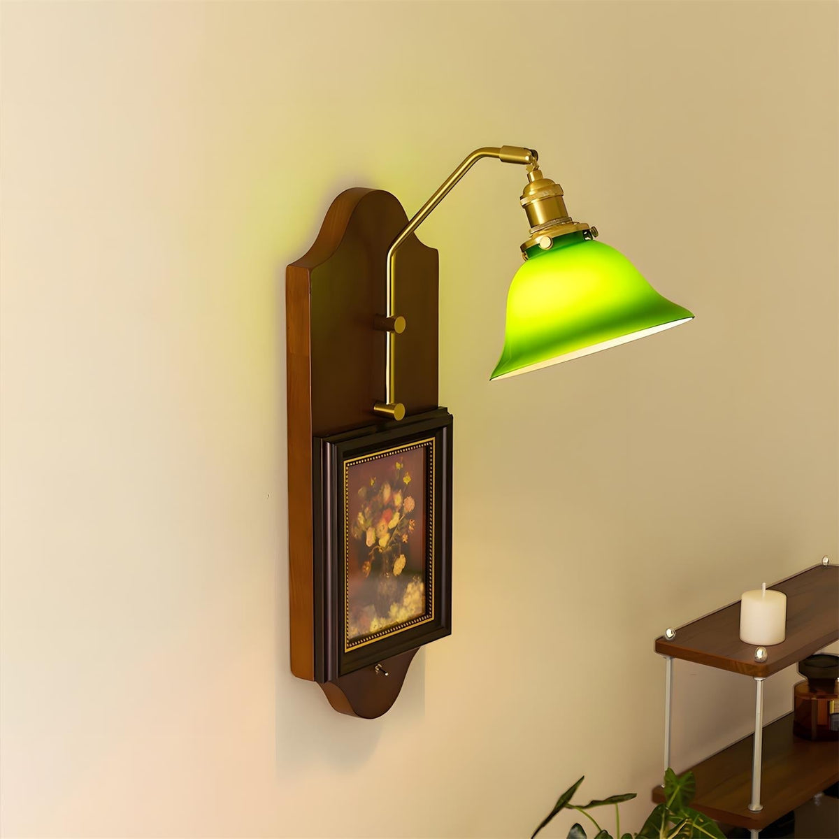 Roland Wall Lamp