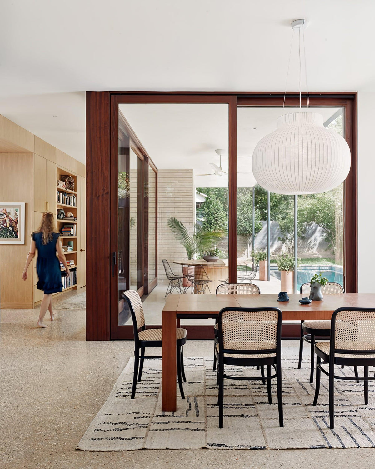 Synaria Pendant Light