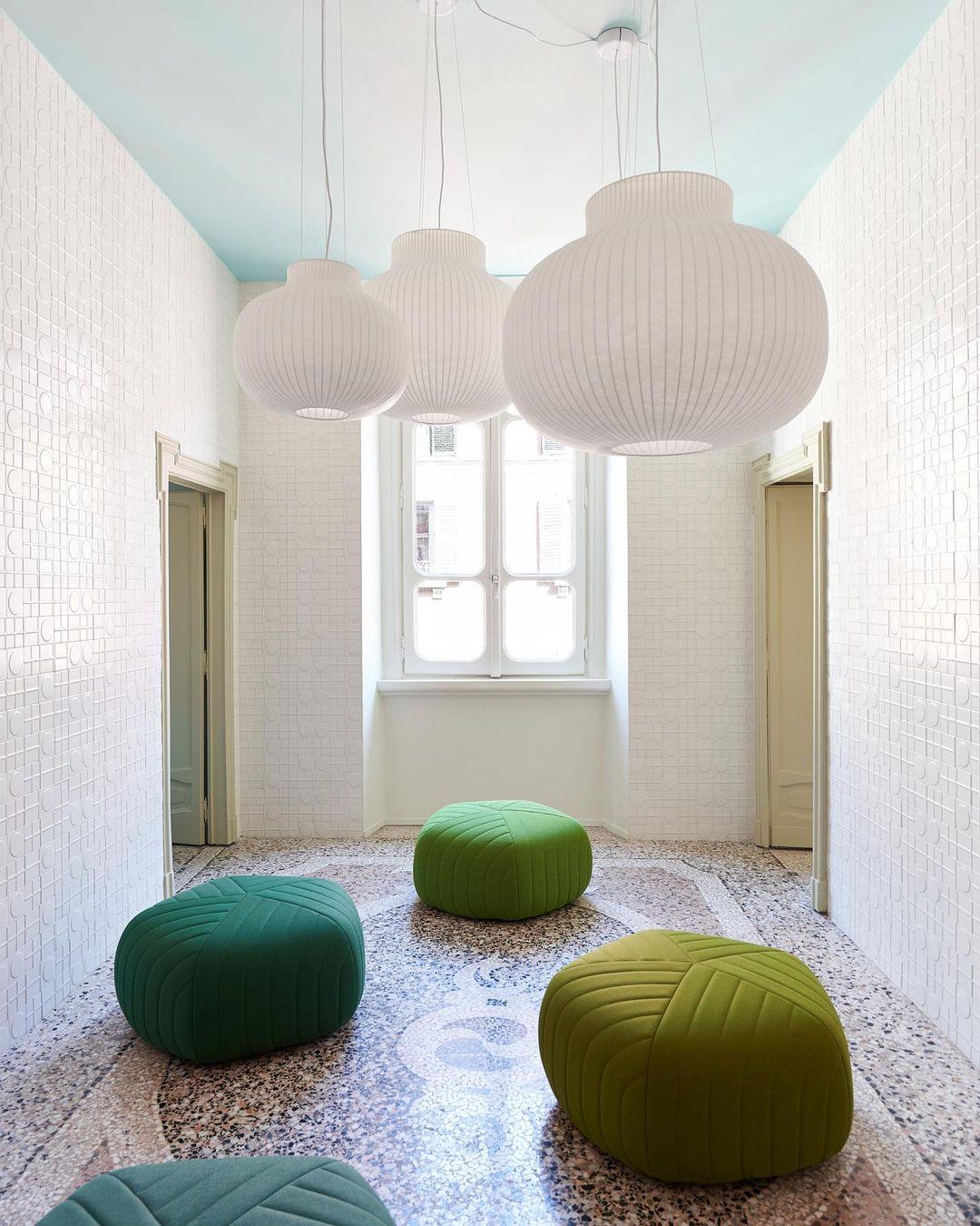 Synaria Pendant Light