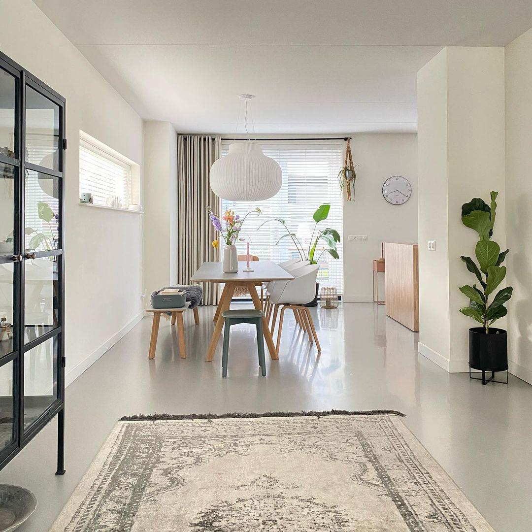 Synaria Pendant Light