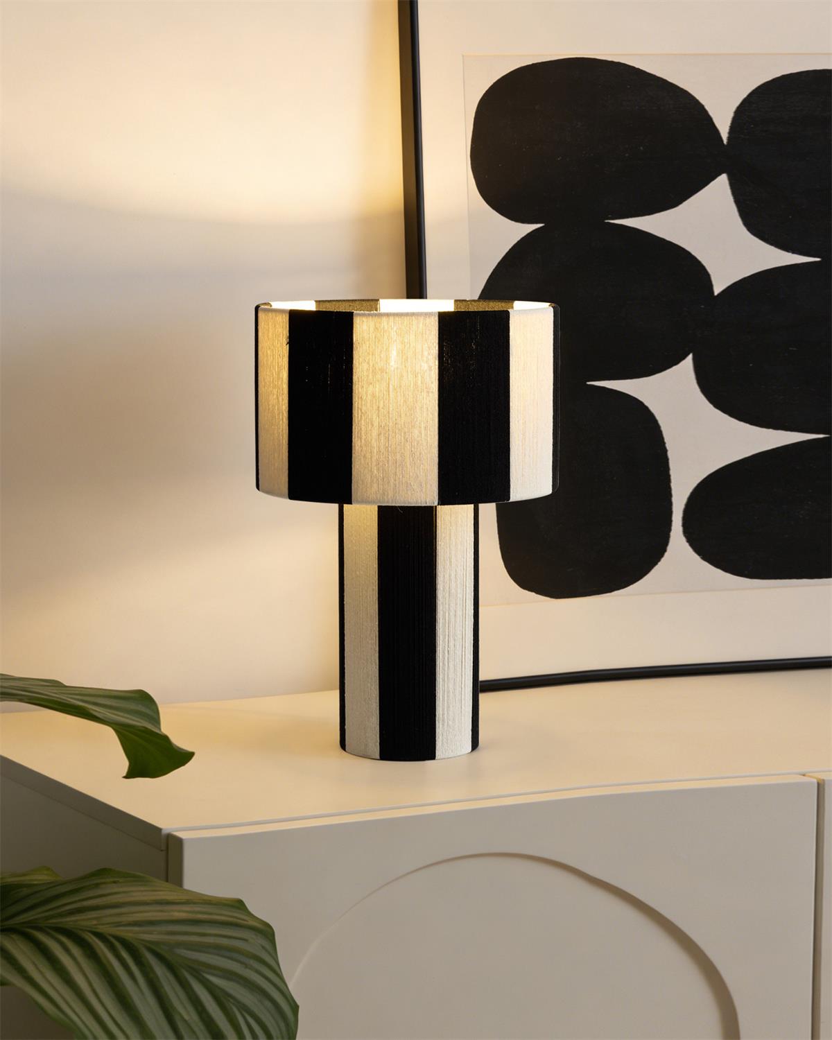 Velanira Table Lamp