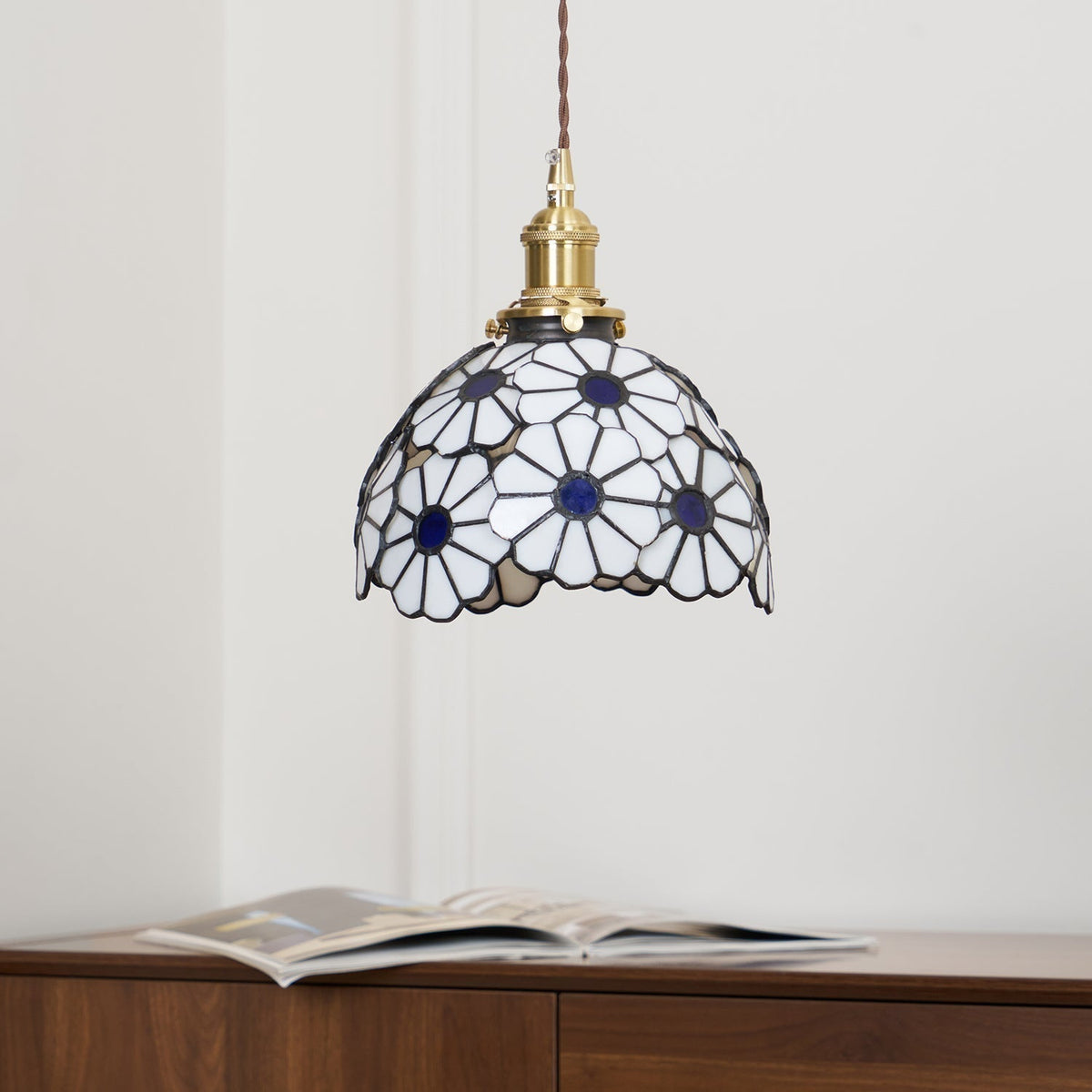 Viboten Floral Pendant Light