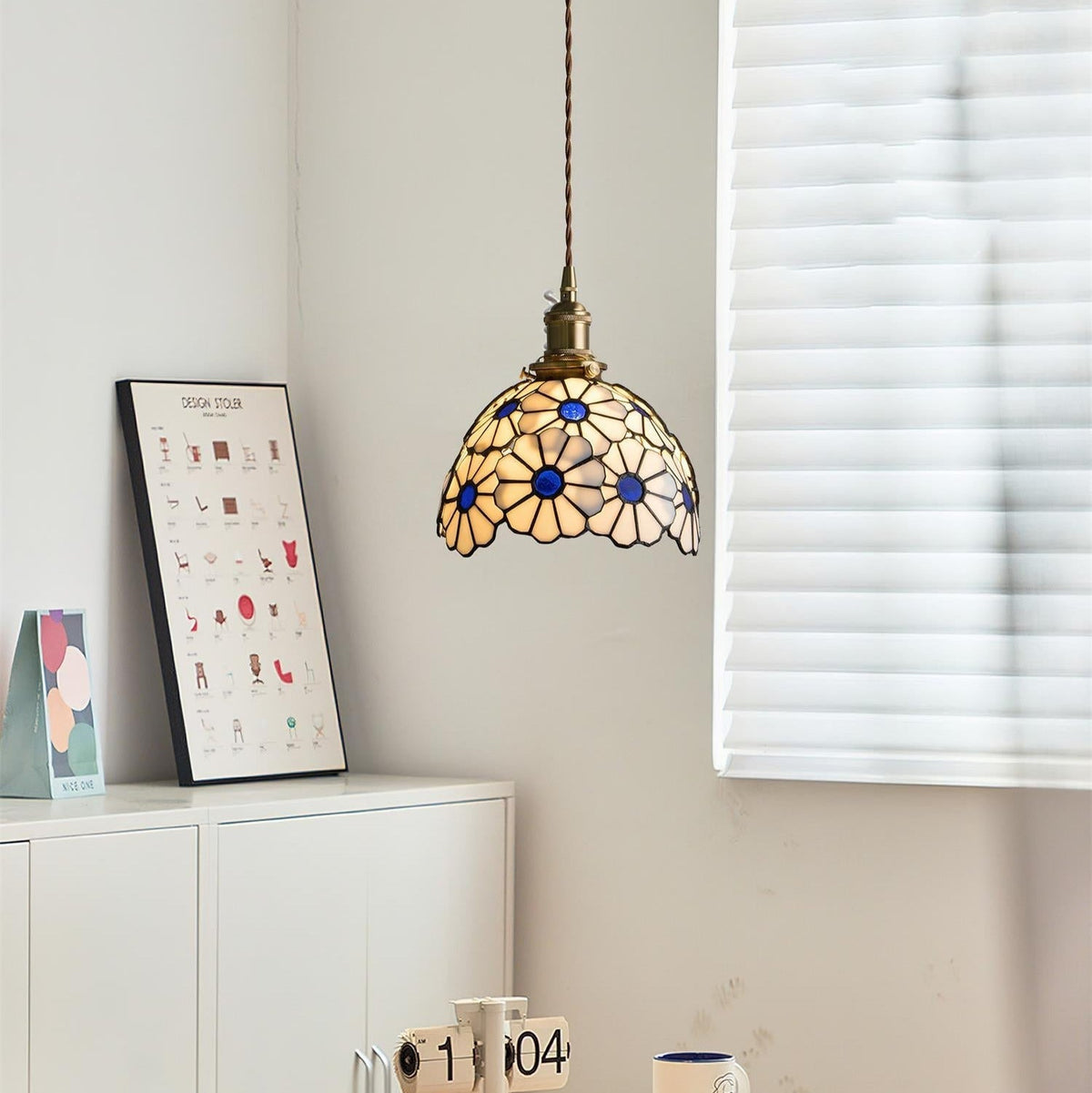 Viboten Floral Pendant Light