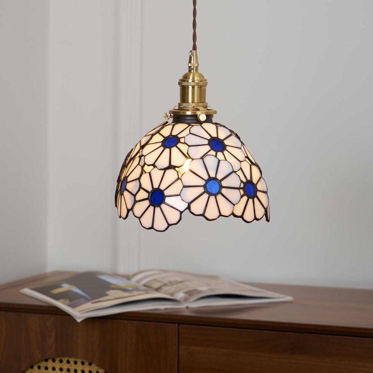 Viboten Floral Pendant Light