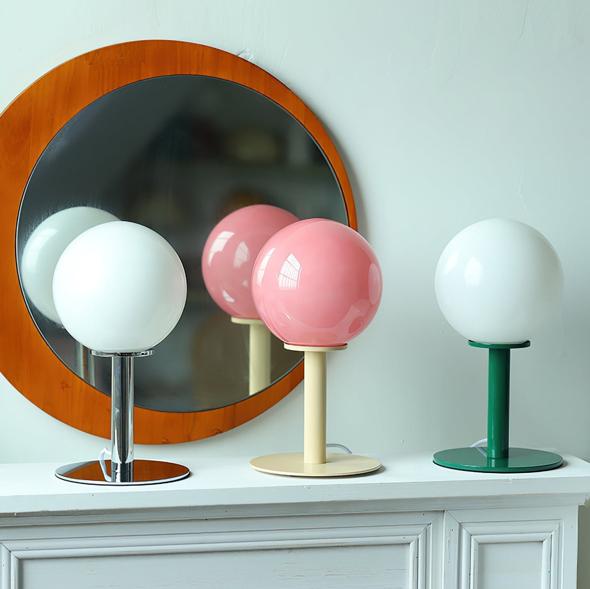 Viraoiella Table Lamp
