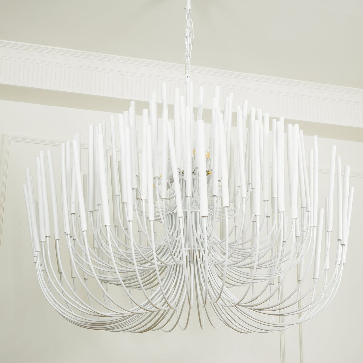 Xantir Postmodern Luxury Wood Chandelier
