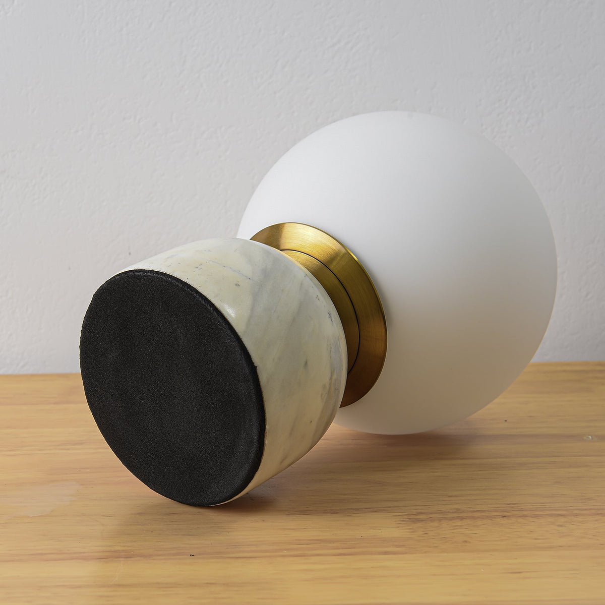 Caelum Marble Scandinavian Table Lamp