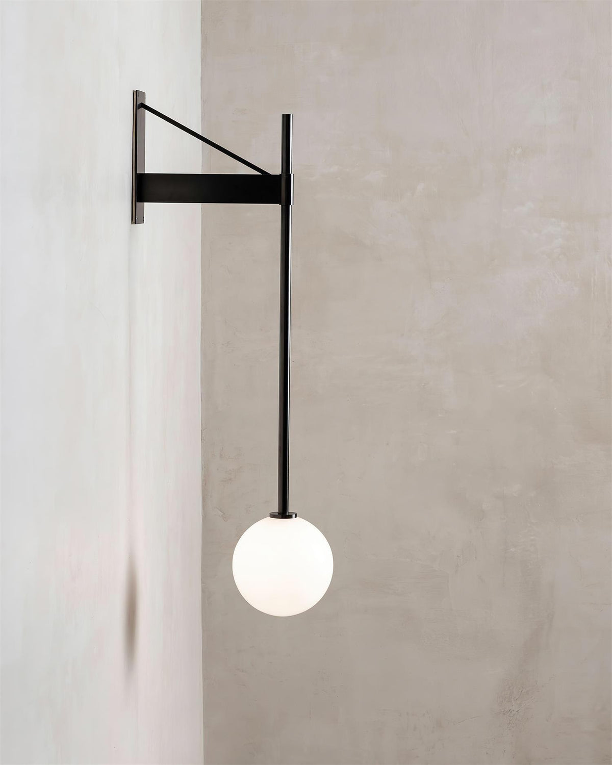 Coralyn Wall Lamp