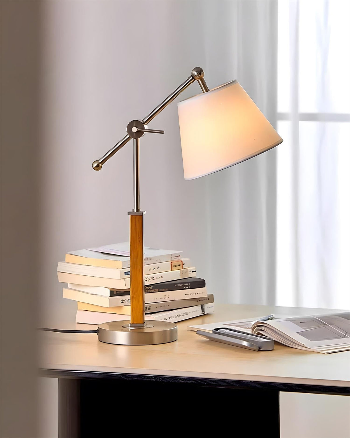 Mirelelia Table Lamp
