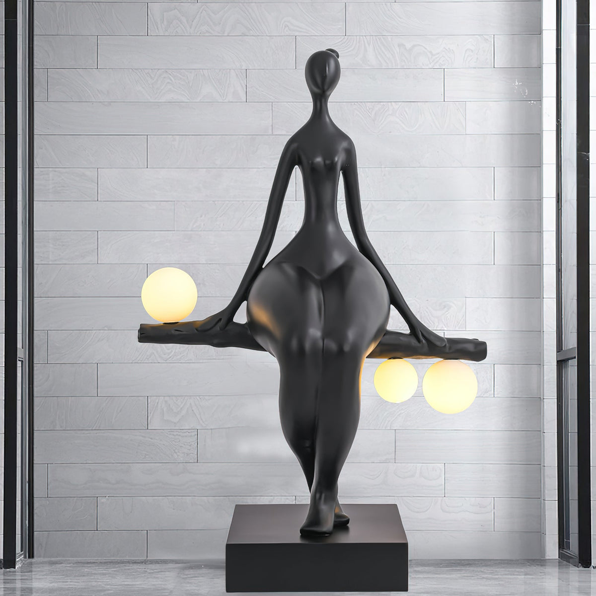 Oreleraine Floor Lamp