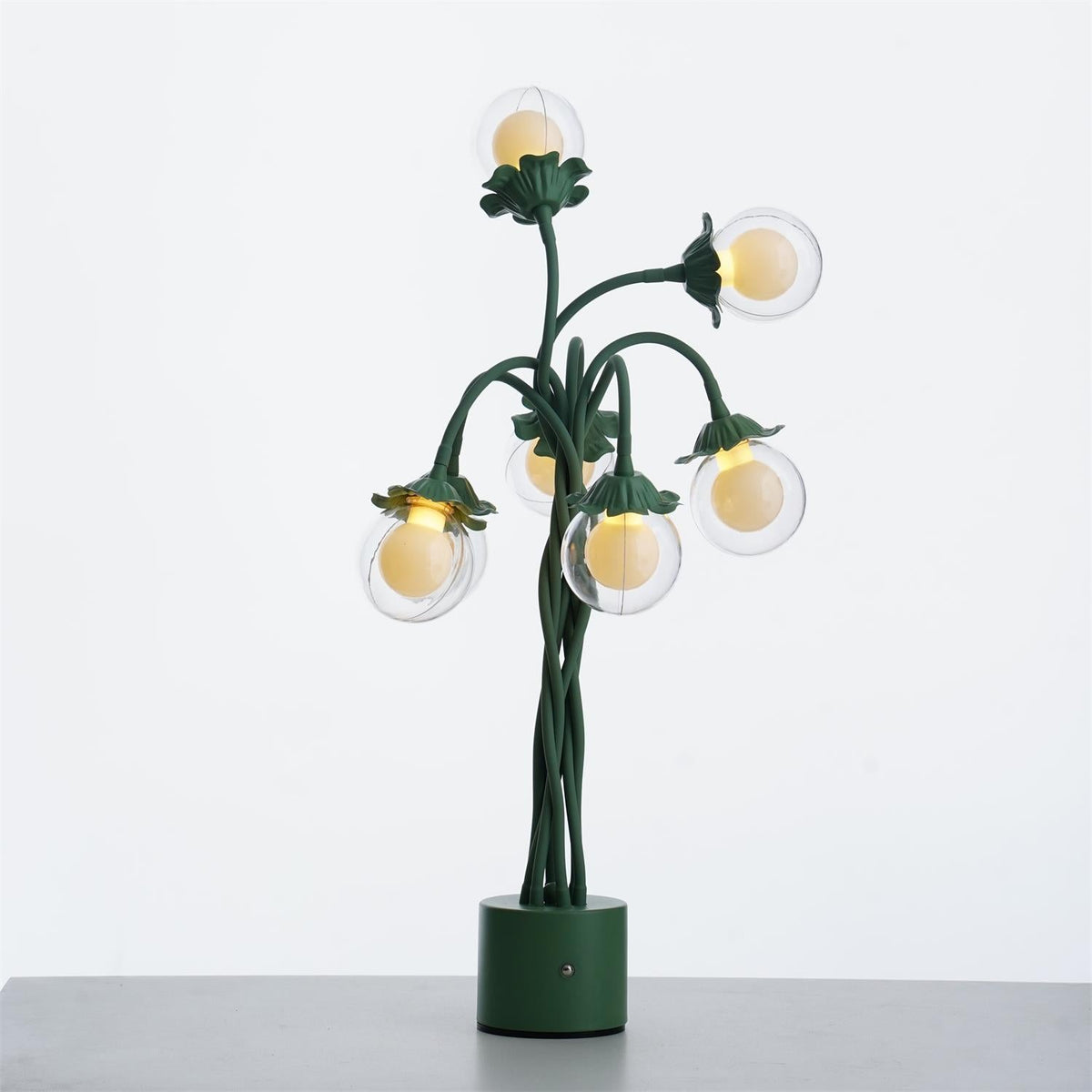 Viraoora Table Lamp