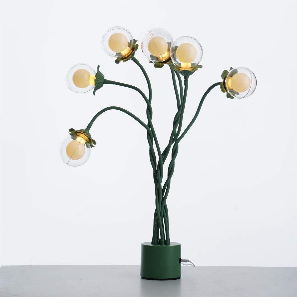 Viraoora Table Lamp
