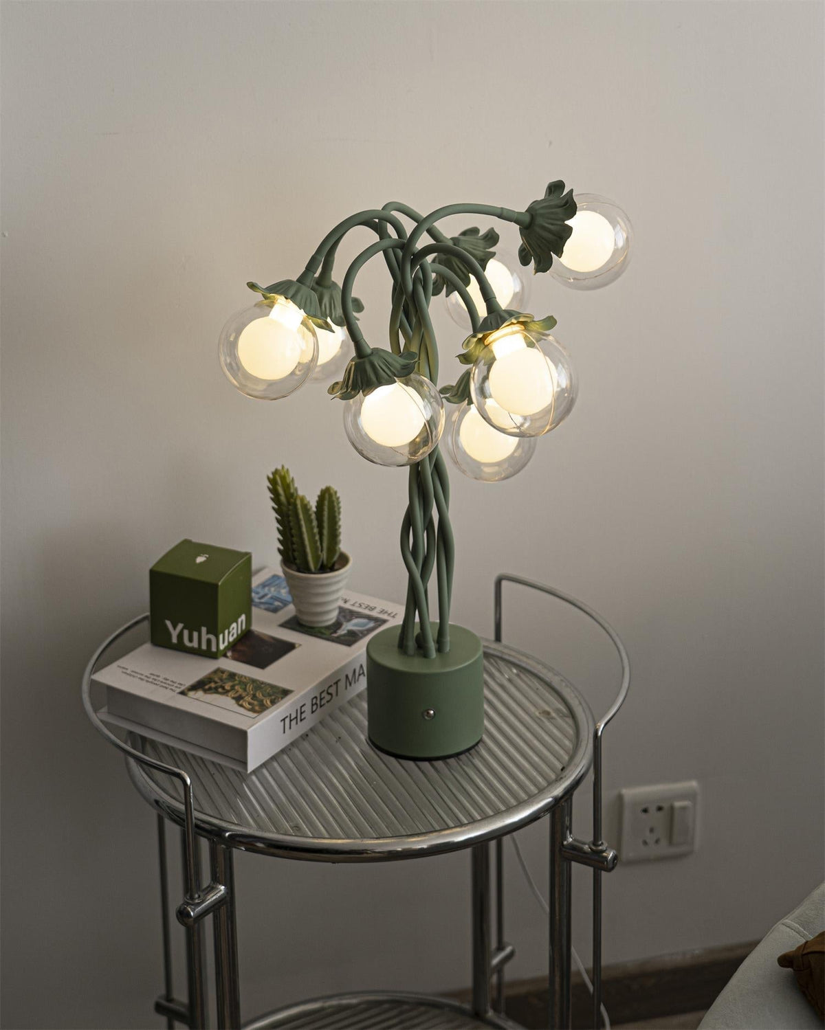 Viraoora Table Lamp