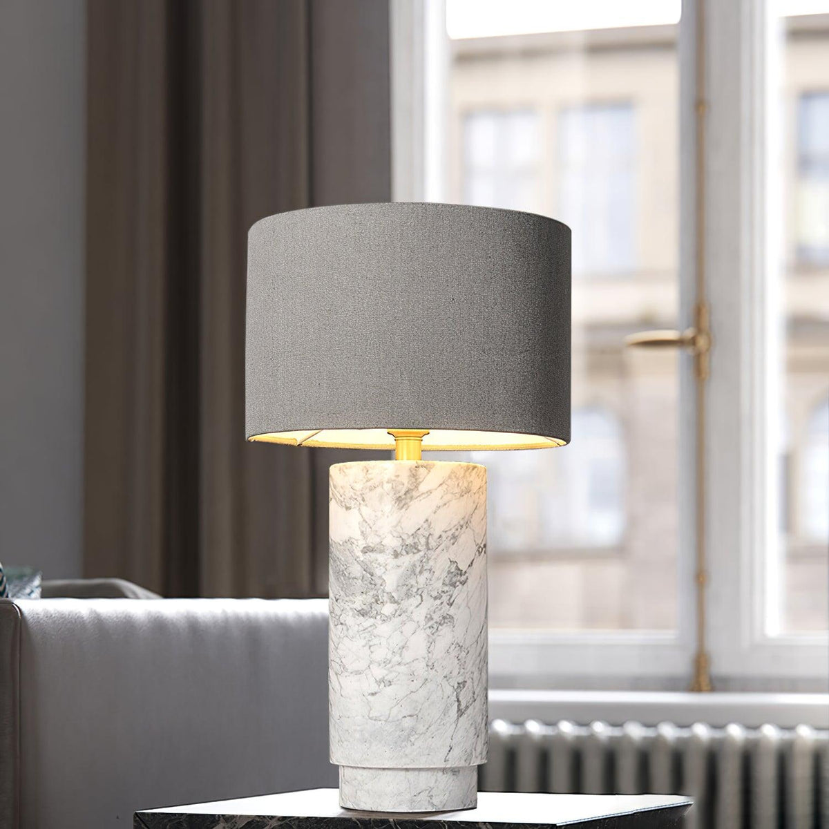 Viraivette Table Lamp
